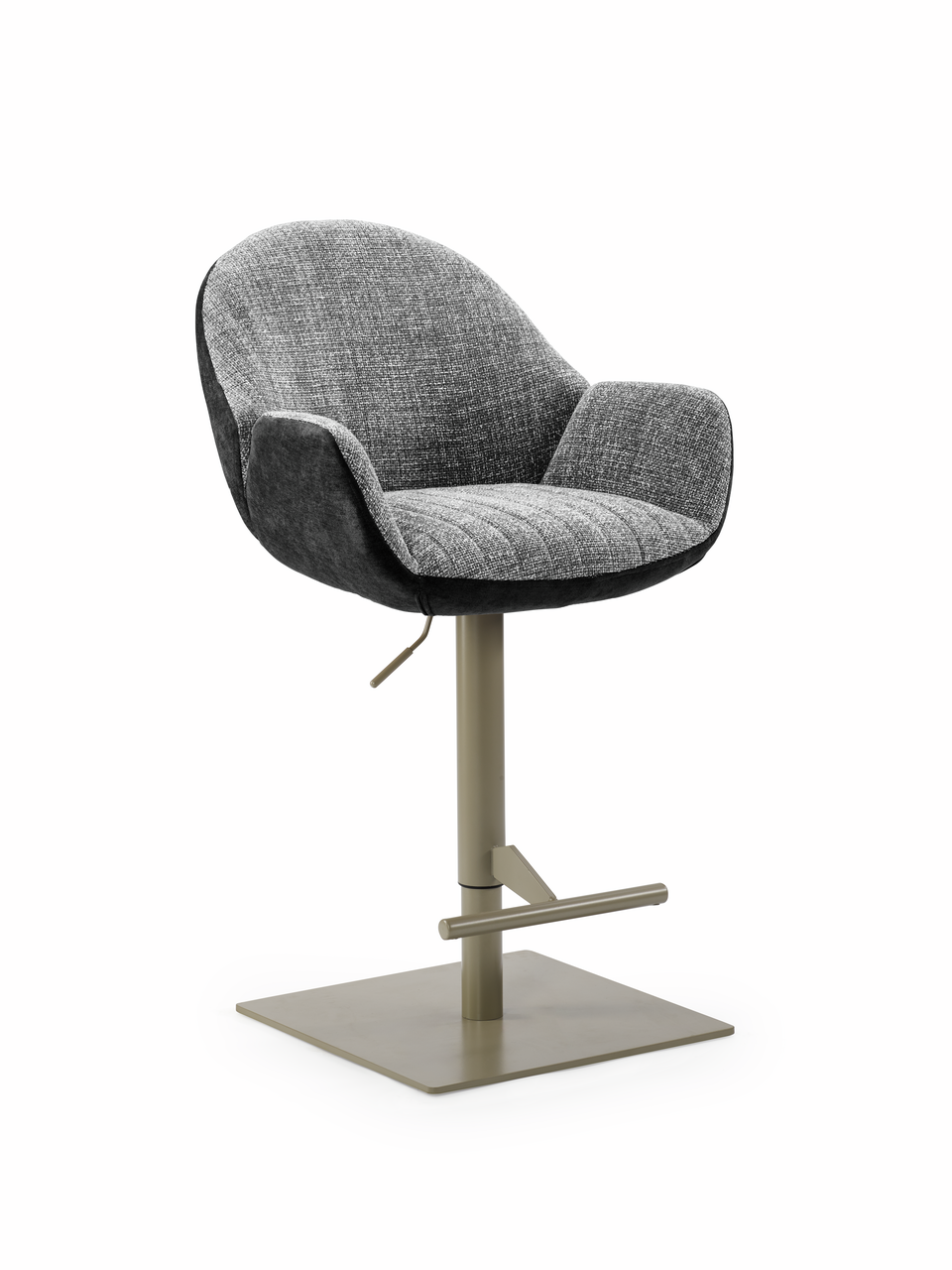 Naber Sitro AC, Hocker