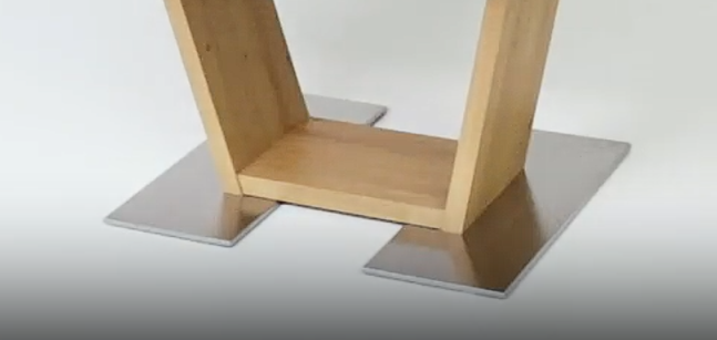 Aufpreis Santos Sockelplatte Edelstahl geteilt