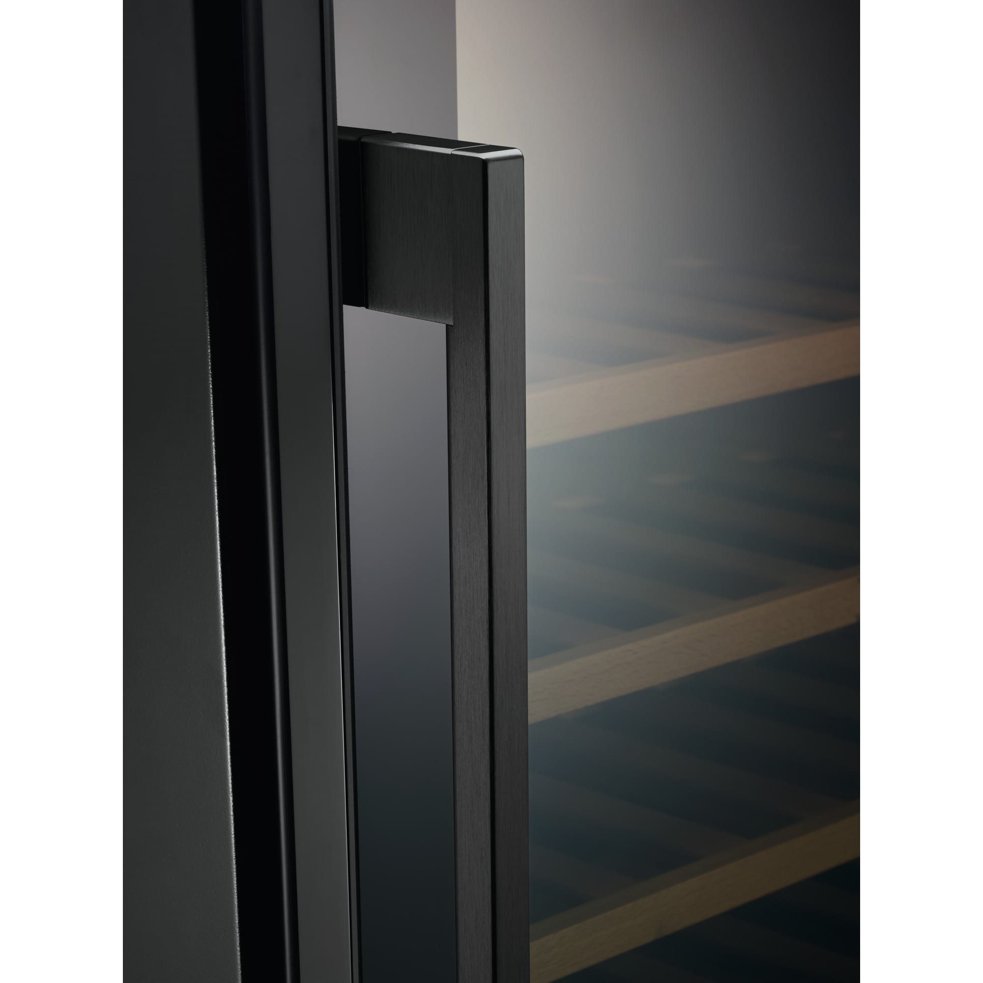 AEG AWS4052B5B